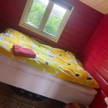 Feriehus Norsk Bjaelkehytte Med Fibernet *